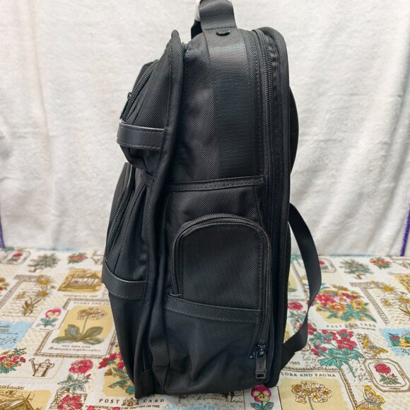 👑POSH NWT Tumi Alpha 3 Backpack Ballistic Nylon Large Capacity Backpack - Picture 3 of 8